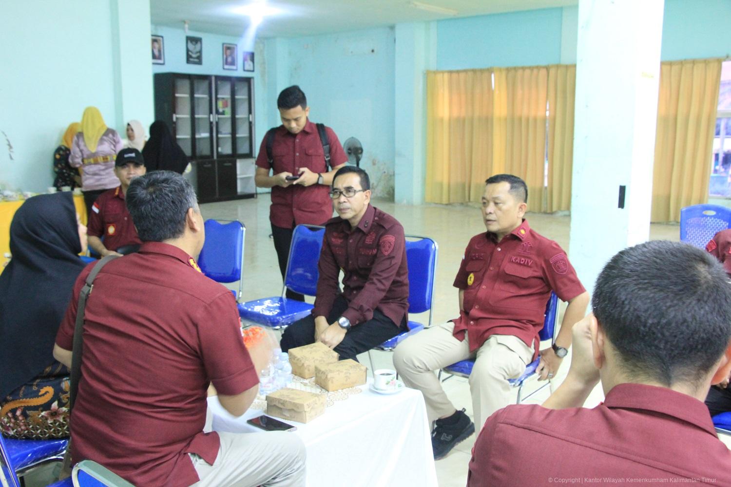 1. Rapat TL Kanwil Kaltara