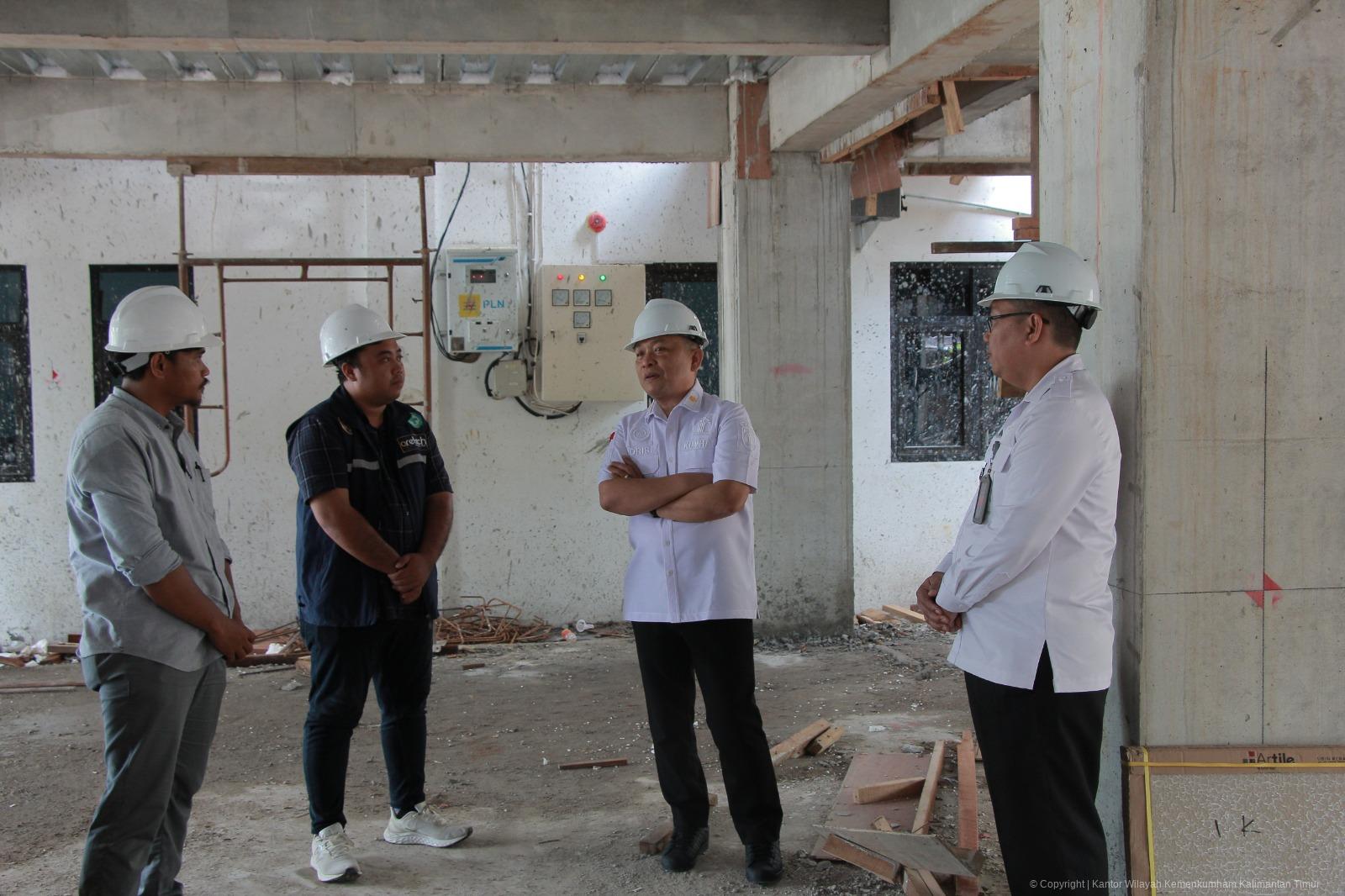 2. Tinjau Proyek Kanim Tarakan